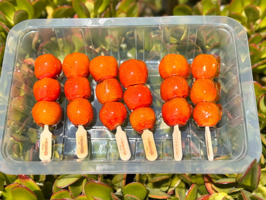 Thursday, August 7th: Hawthorn Candied Haws: 6 strings of hawthorn candied haws (selected domestic hawthorns, air-shipped, fresh, sweet and sour)